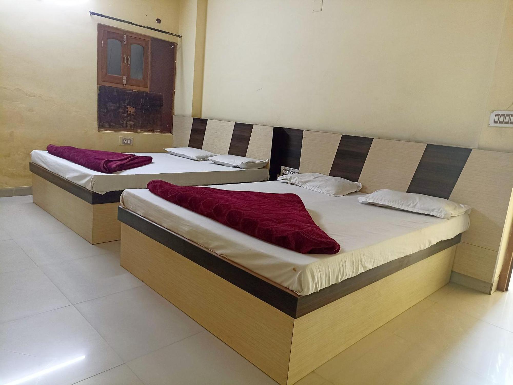 Shreeji Arpan Hotel Nāthdwāra Cameră foto